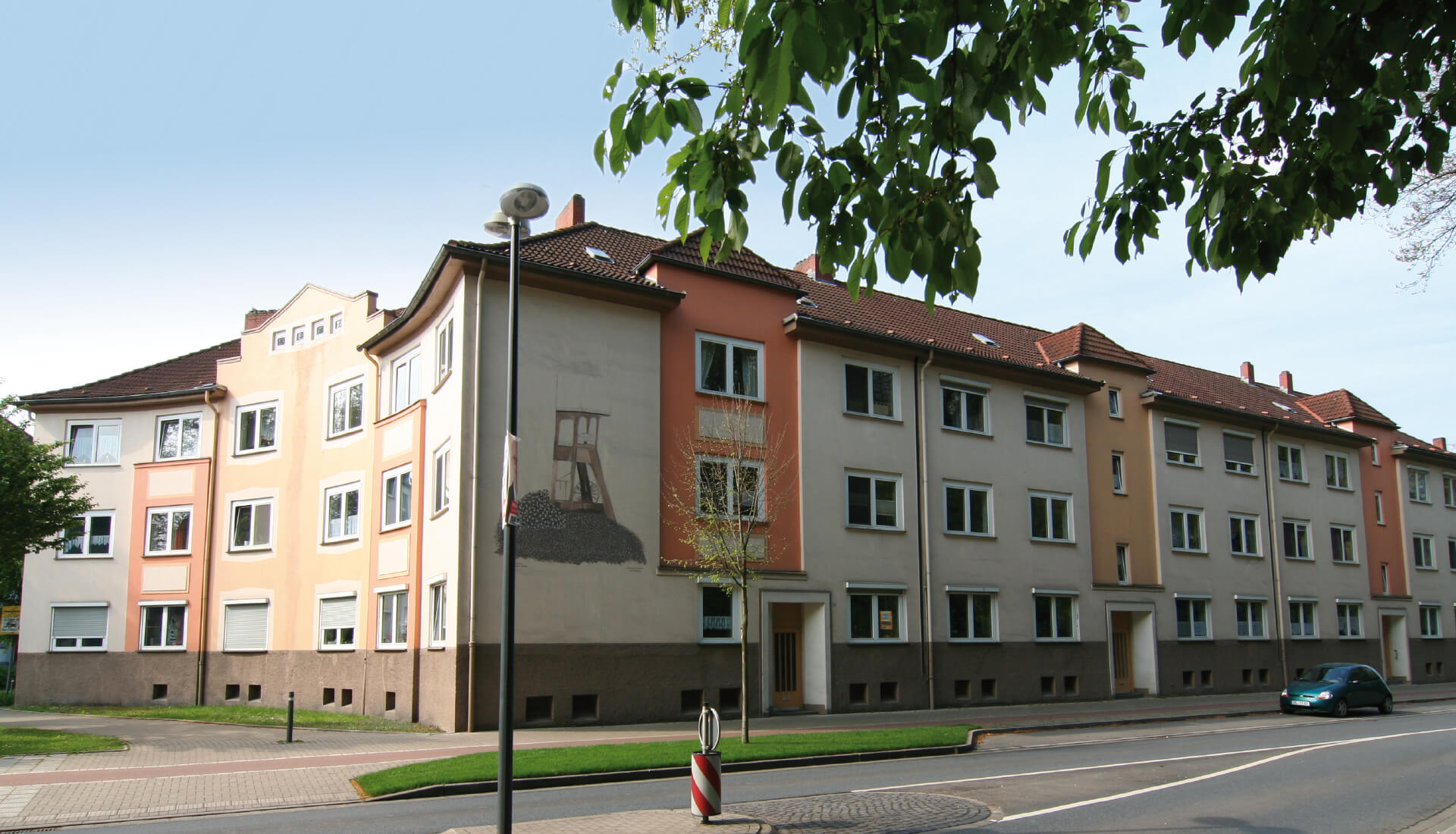 Historisches Wohngebäude als Titelbild der Historie-Seite
